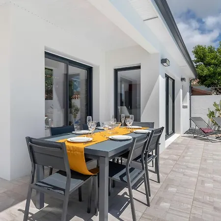 Maison Moderne Avec Piscine Pour 6 Feriehus