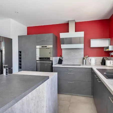 Maison Moderne Avec Piscine Pour 6 La Plaine-sur-Mer