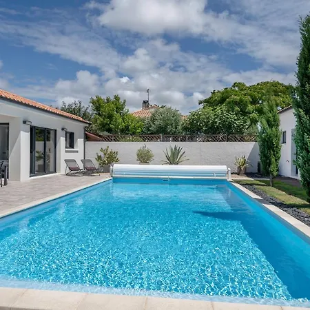 Maison Moderne Avec Piscine Pour 6 *
