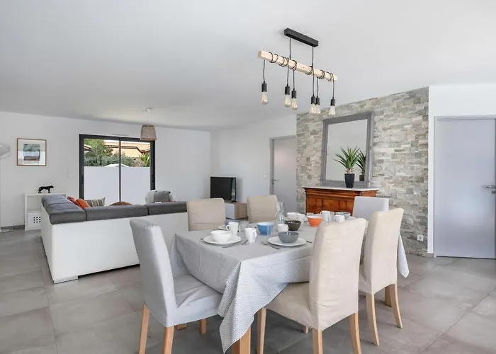 Maison Moderne Avec Piscine Pour 6 Prázdninový dům *